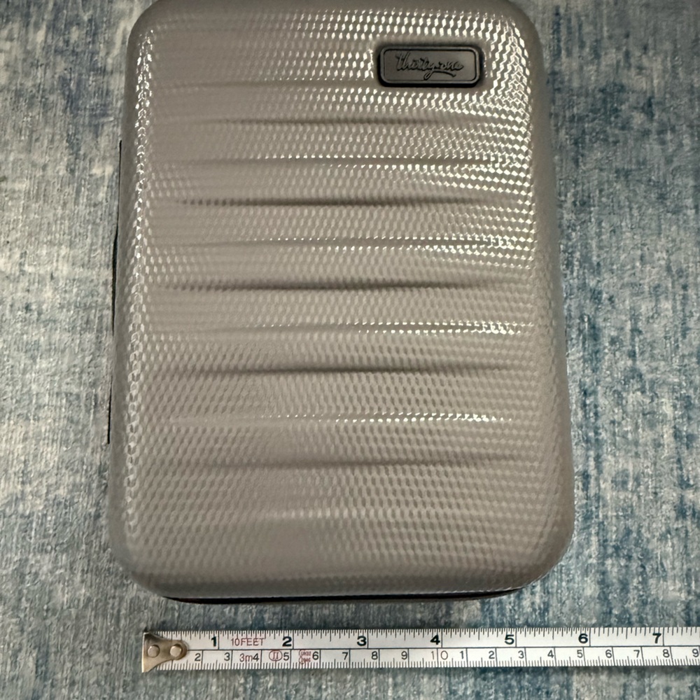Thirty-One Gray Hardcase Travel Set